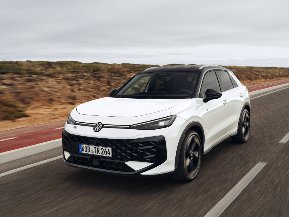 Volkswagen T-Roc 2nd gen 2025 test